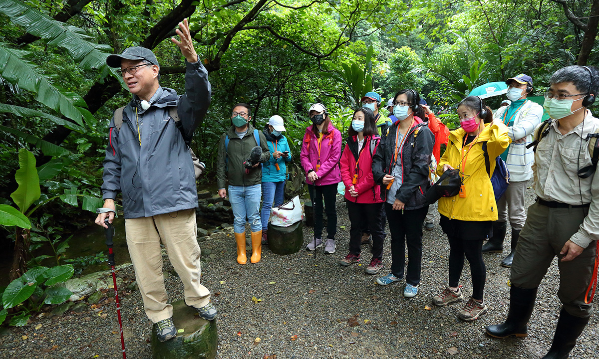 Travel through the handmade trails and follow Hsiao Yeh on the Walk Home.